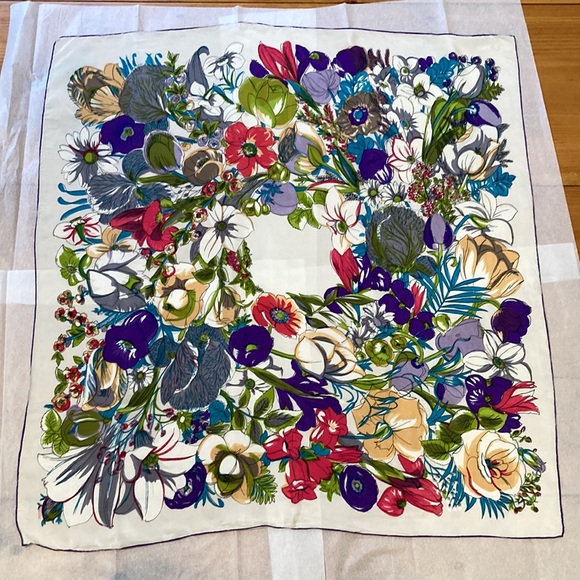 “RARE” vintage Lembeck hand rolled, or silk scarf - Picture 1 of 10